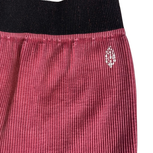 Free People Movement Ribbed Biker Athletic Shorts High Rise Women’s Size M/L - Picture 4 of 5